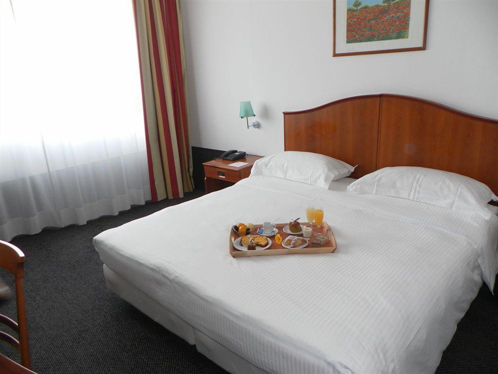 Hotel Idea 4*